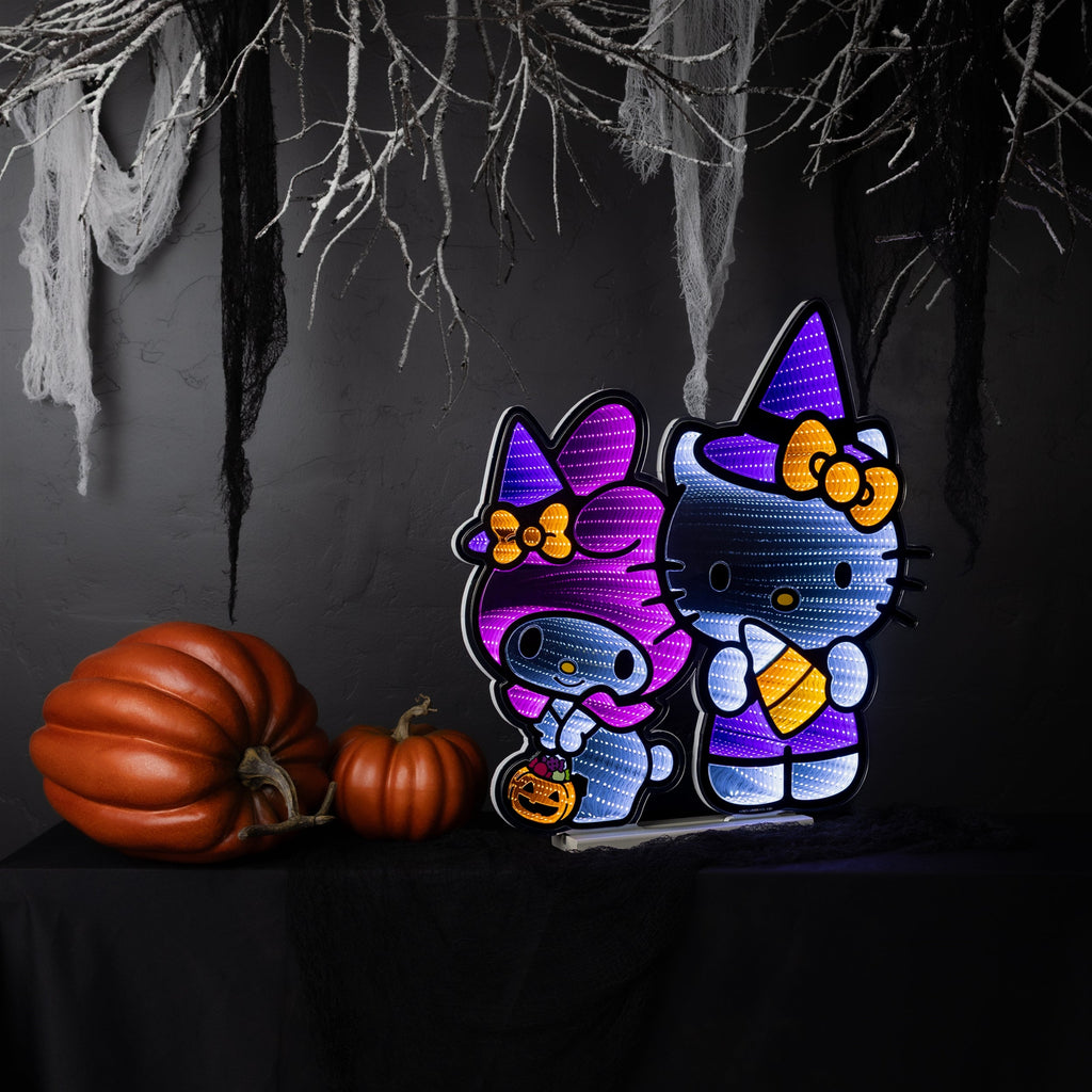 Hello Kitty¨_  and Friends Halloween Ekkolight  24ÓH