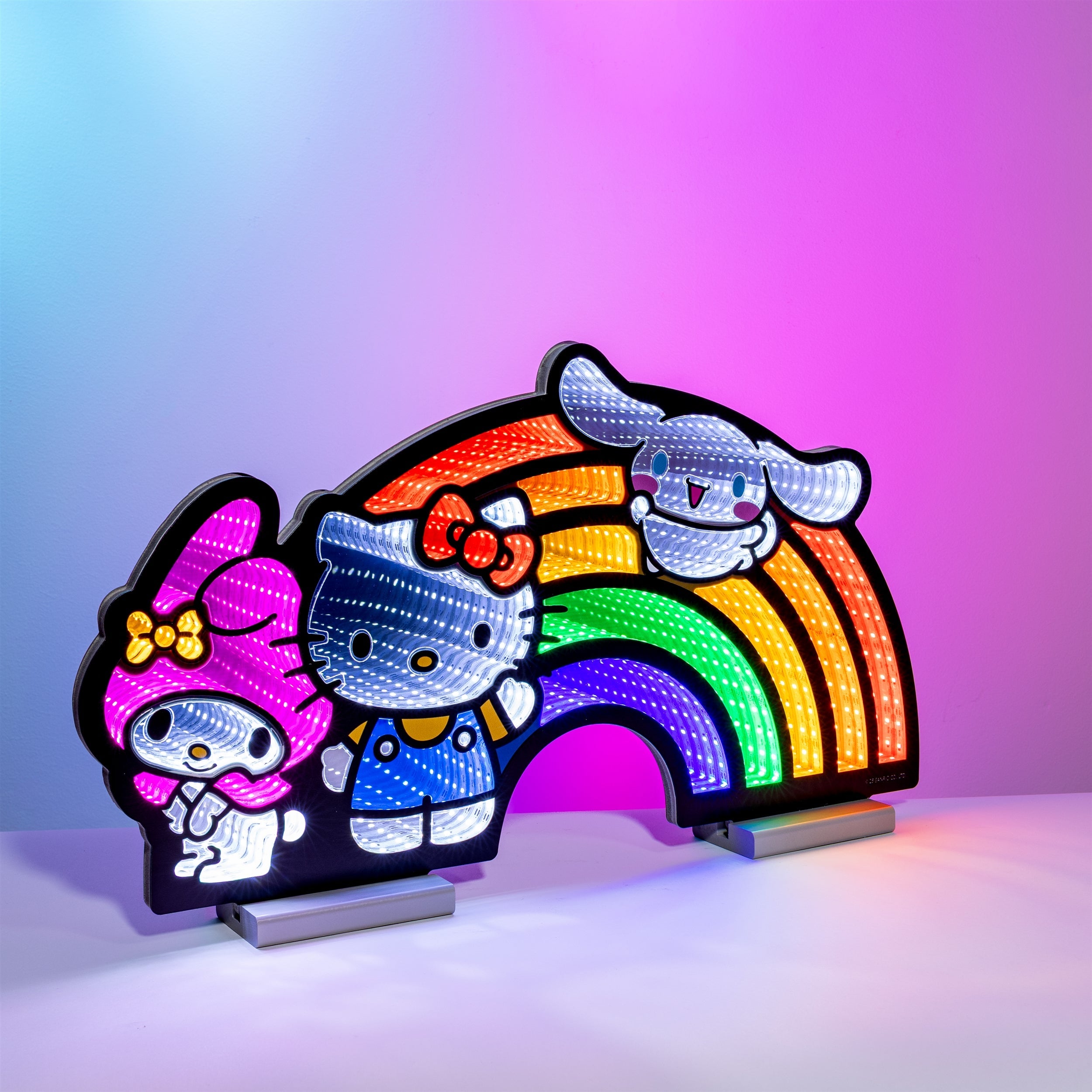 Hello Kitty¨ & Friends Rainbow Ekkolight 24"L