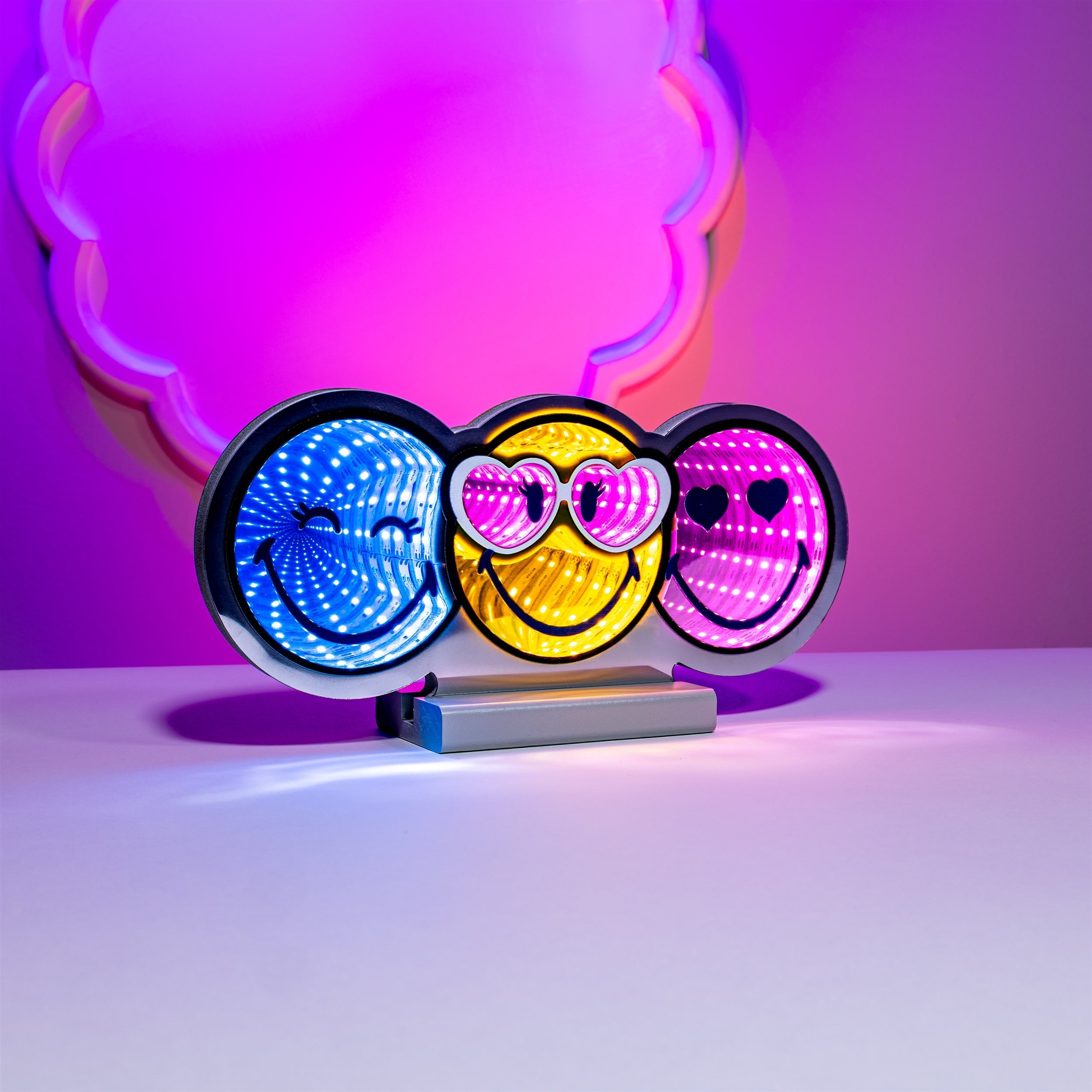 SmileyWorld¨ Trio Smiley Ekkolight 11.5"L