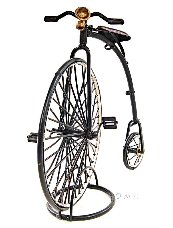 1870 The High Wheeler -Penny Farthing