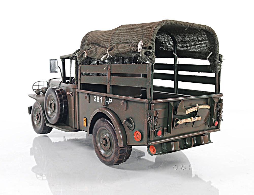 Vintage Dodge M42 Command