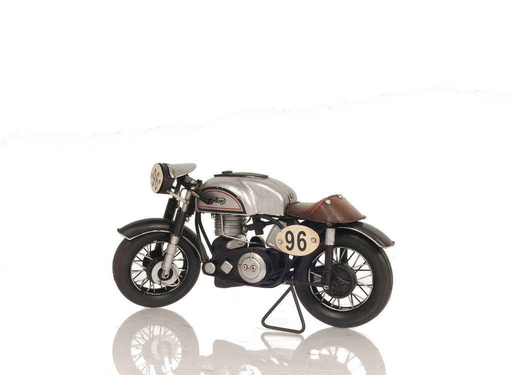 1952 Norton Manx 1:8 Metal Handmade Scaled Model