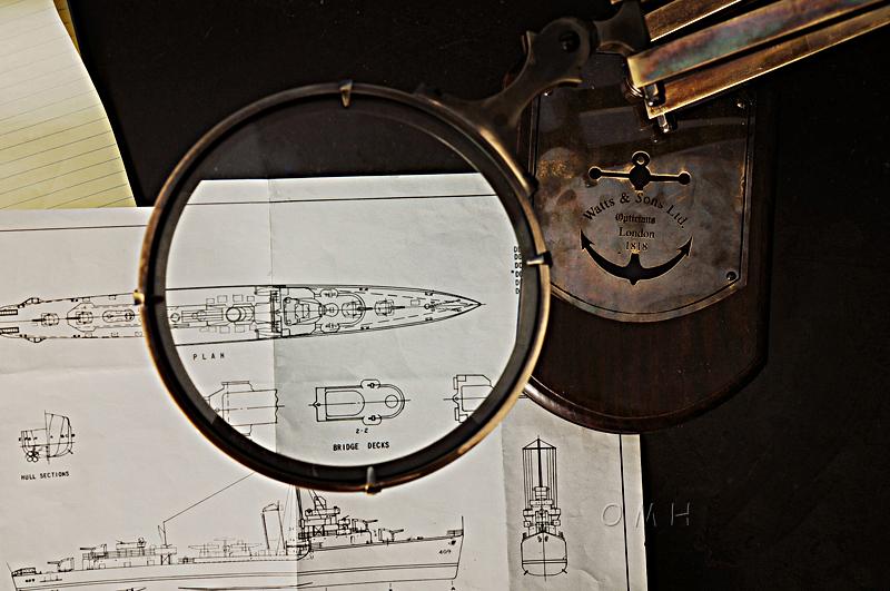Brass Big Magnifier Glass W/ Wooden Base