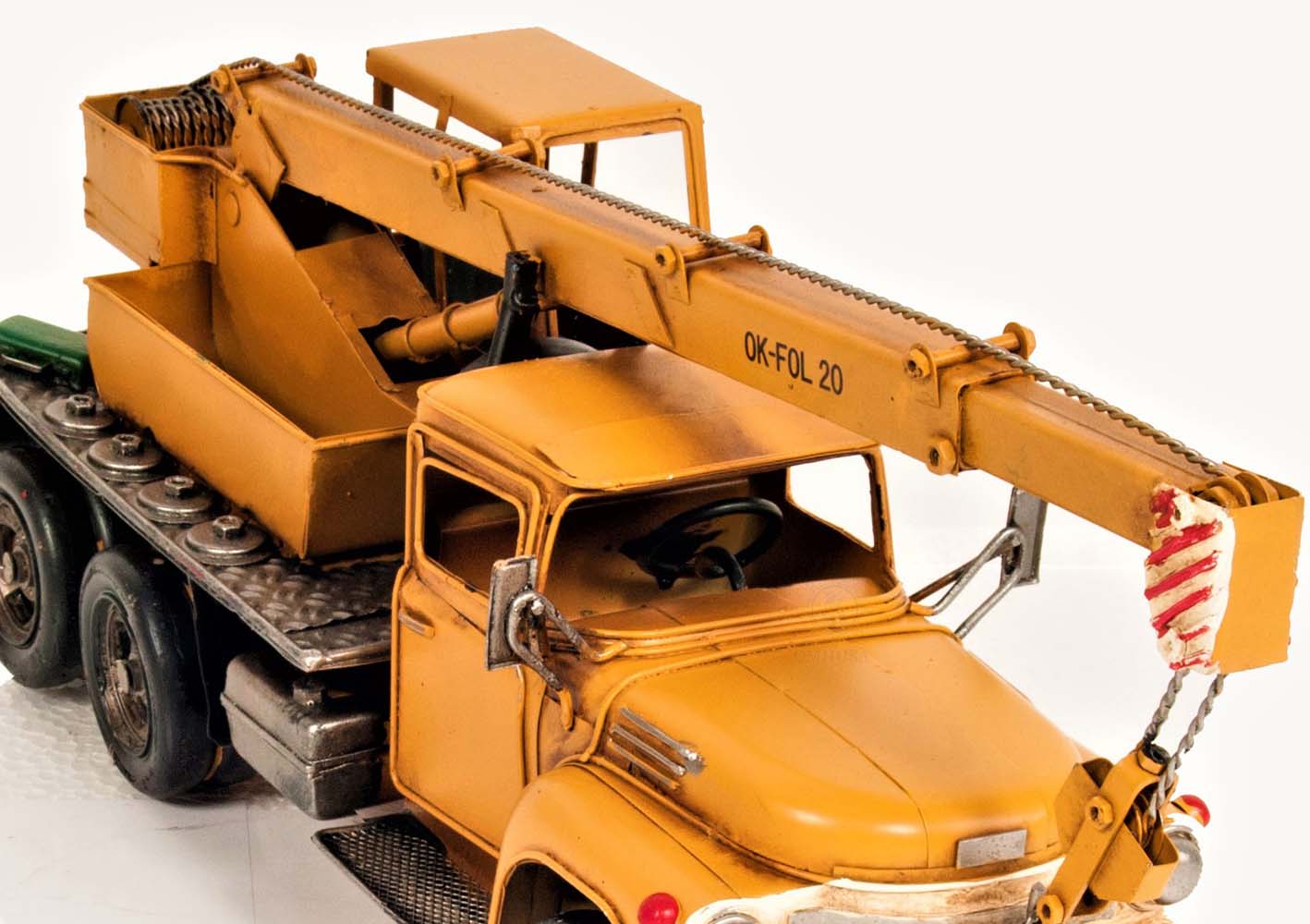 Metal Handmade Tin Crane Truck Model