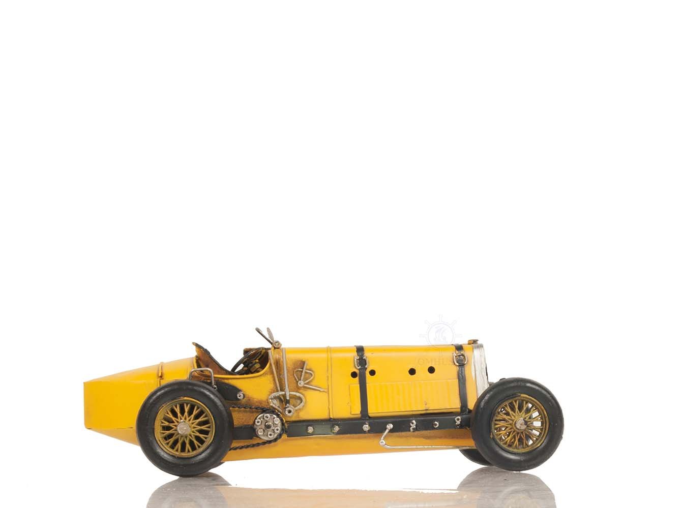 Alfa Romeo P2 Classic Racing Car Model
