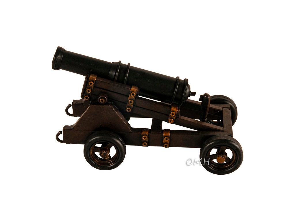 Cannon Sur Roues Grandeur Nature Model