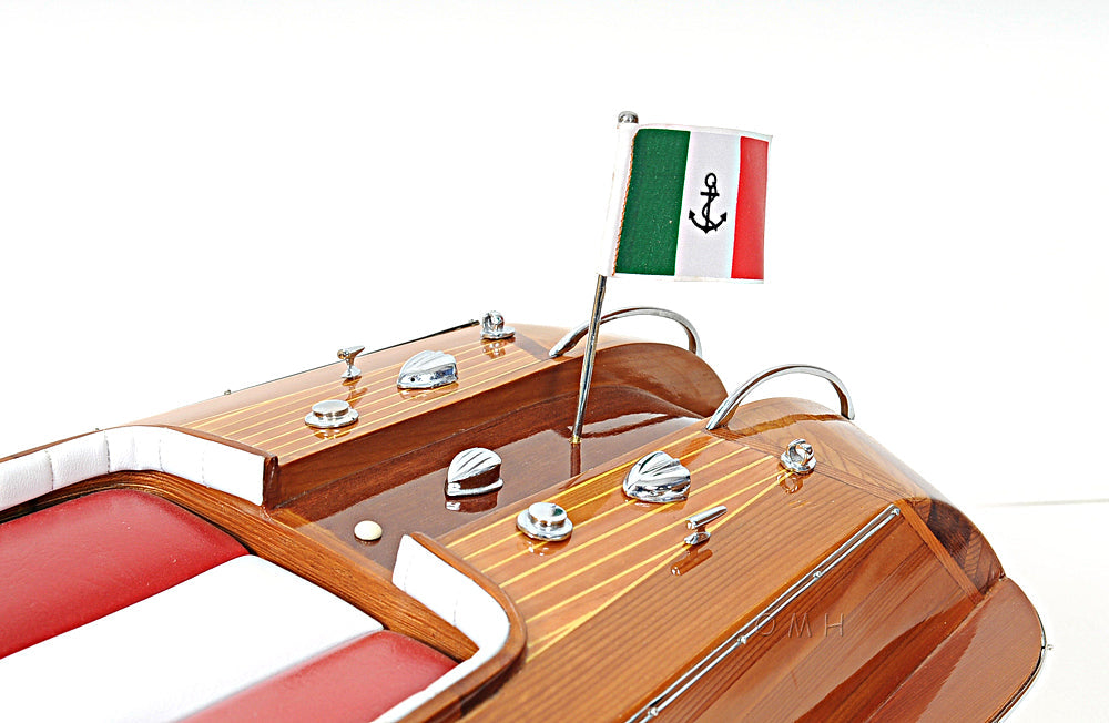 Aquarama Exclusive Edition with Display Case