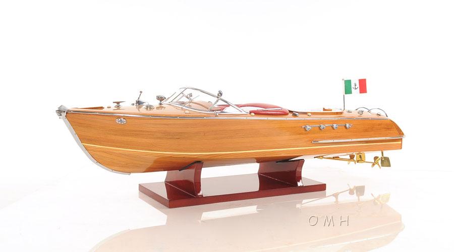 Aquarama Medium