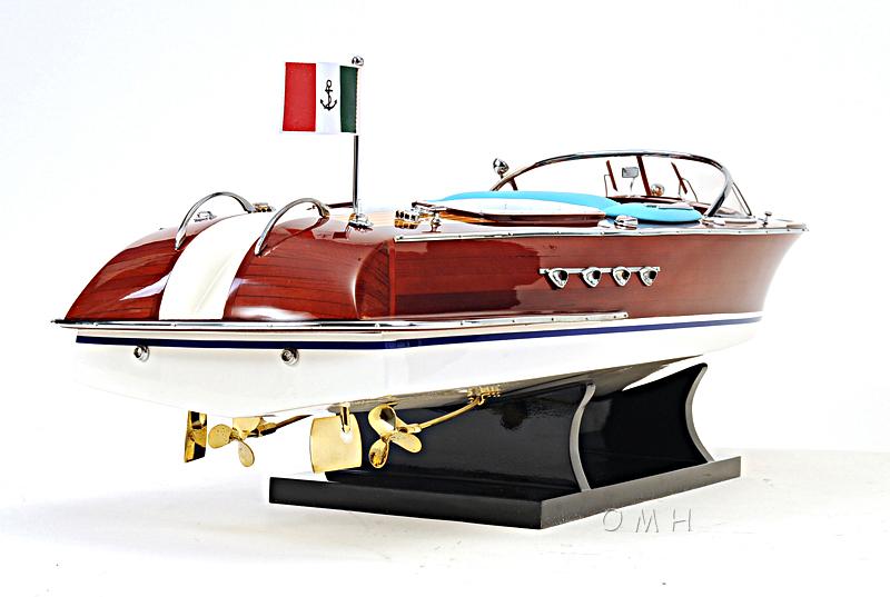 RIVA AQUARAMA PAINTED MEDIUM