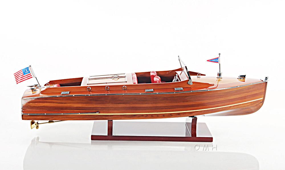 Chris Craft Runabout Medium