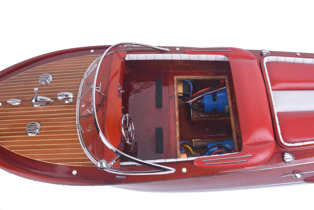 Riva Aquarama Painted With RC Motor