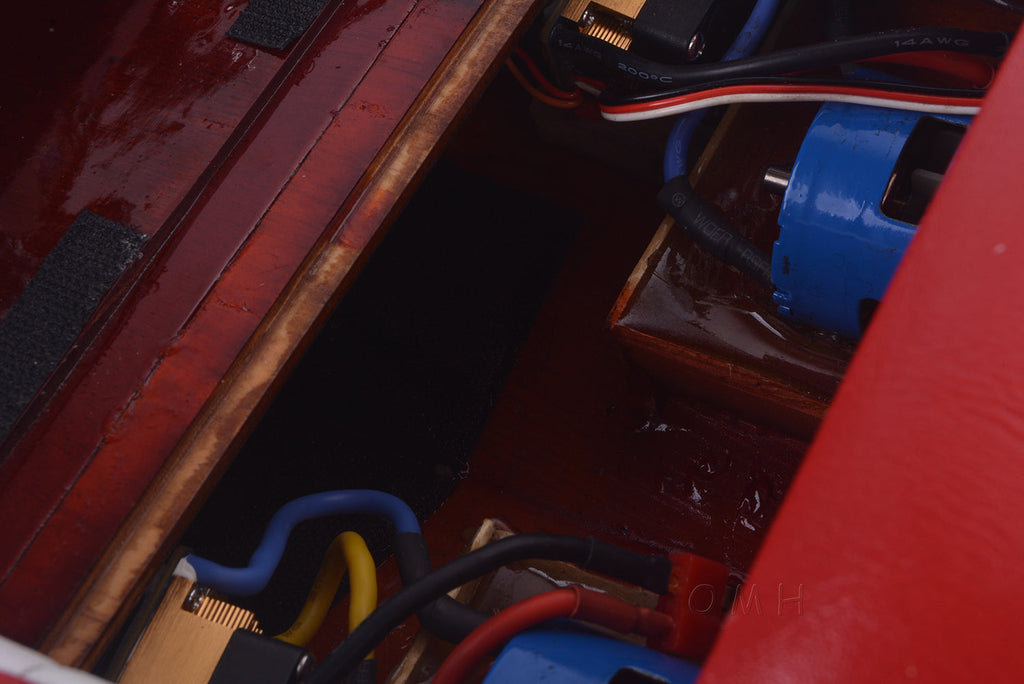 Riva Aquarama Painted With RC Motor