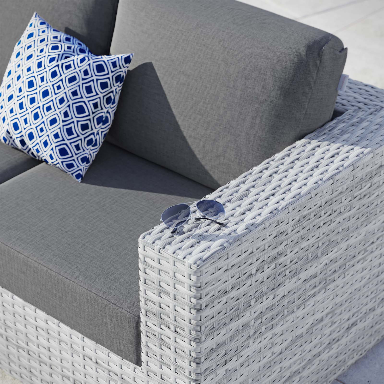 Convene Outdoor Patio Right-Arm Loveseat by Modway