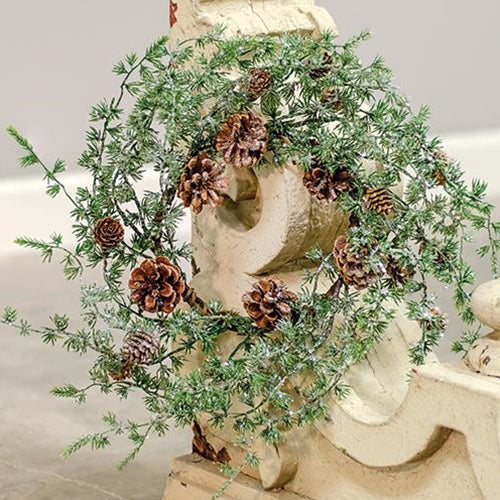 Icy Stowe Cedar Ring 6.5"