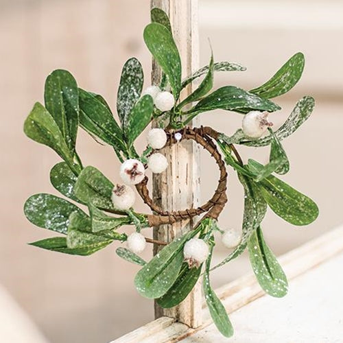 Dreamy Mistletoe Ring 1.5" (Pack of 4)