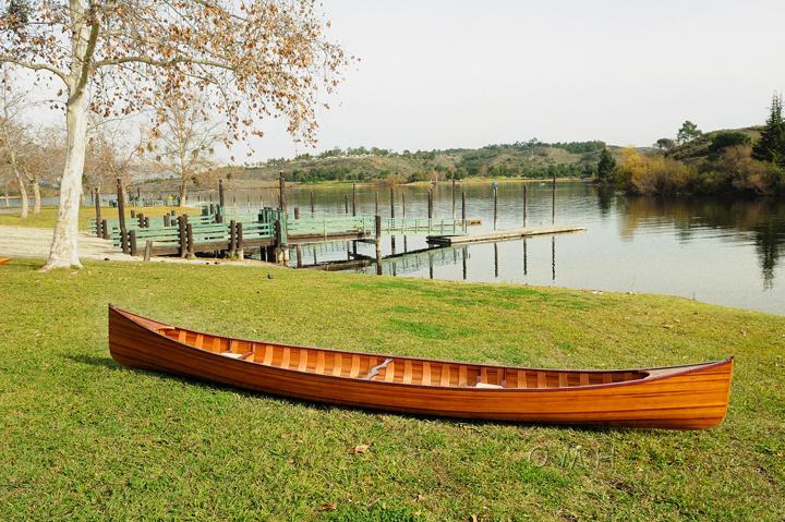 Wooden Canoe with Ribs 18
