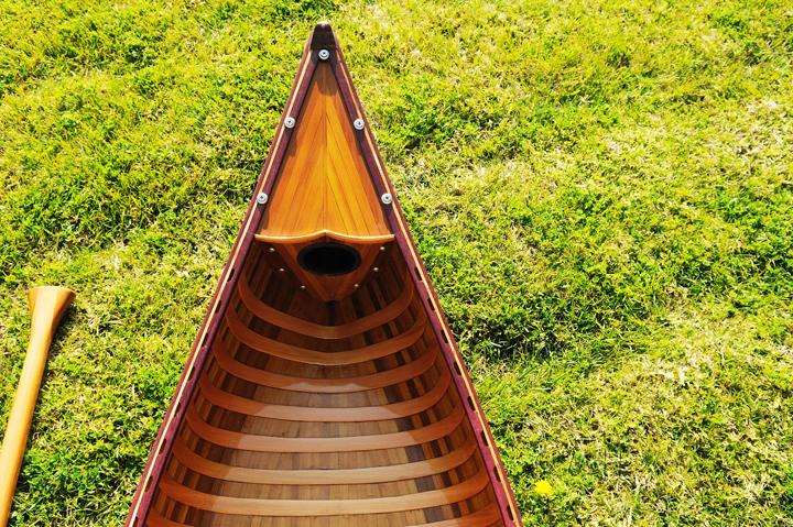 6 ft Wooden Canoe with ribs