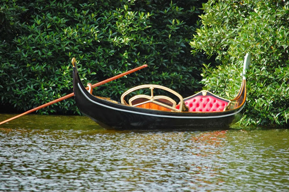 Venetian Gondola Real Boat 36