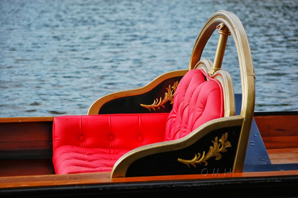 Venetian Gondola Real Boat 36