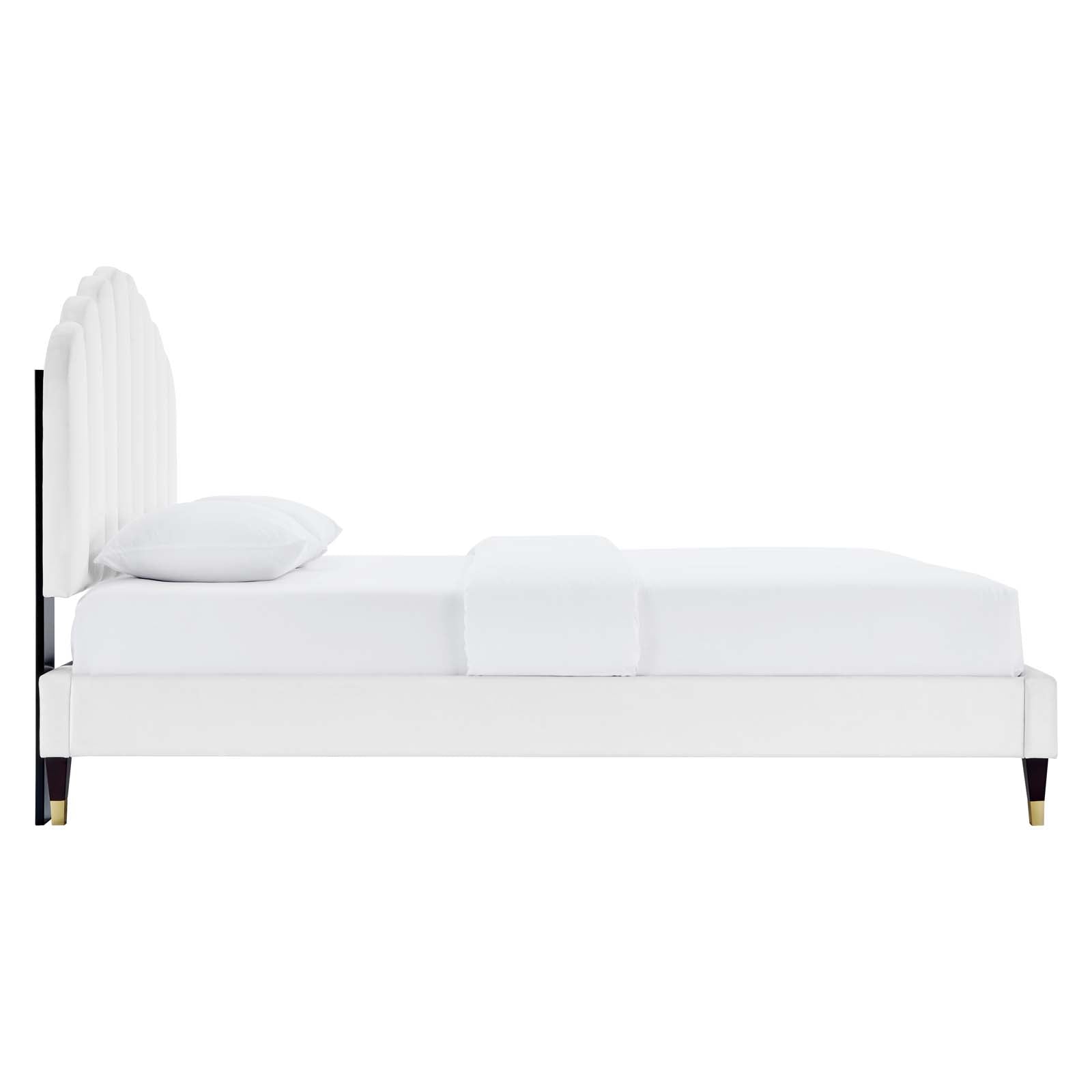 Daisy Performance Velvet Queen Platform Bed by Modway