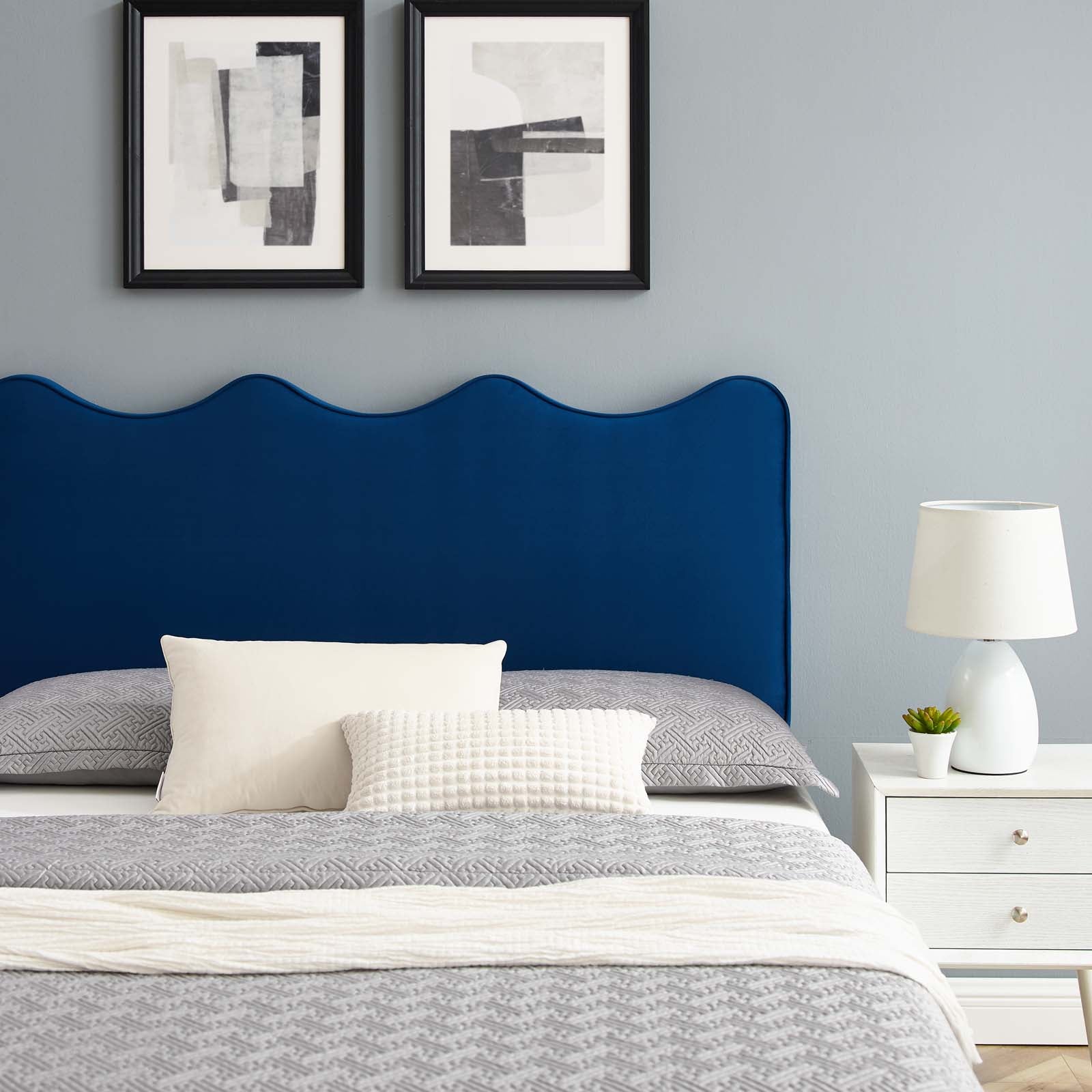 Current Performance Velvet King Platform Bed by Modway