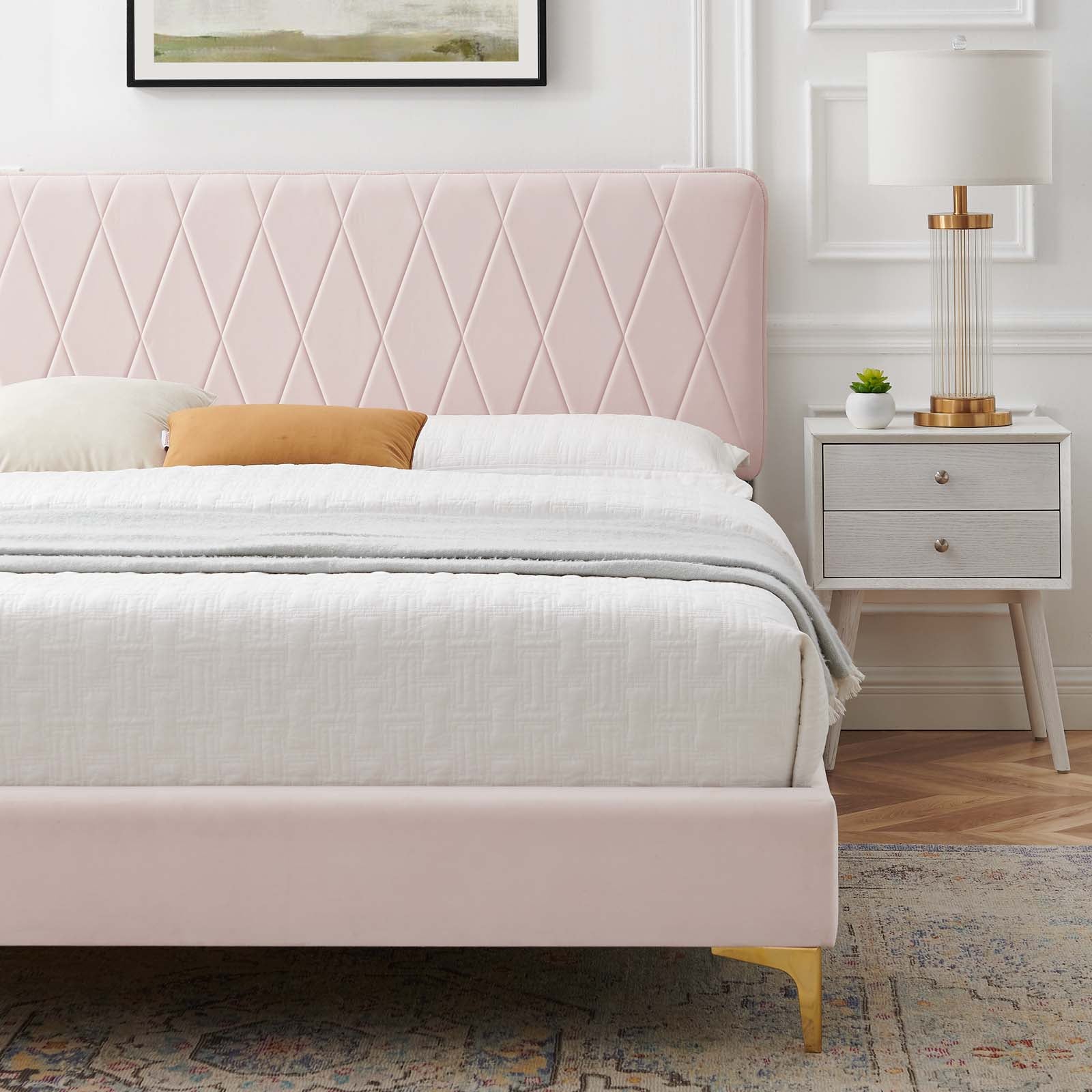 Phillipa Performance Velvet King Platform Bed by Modway