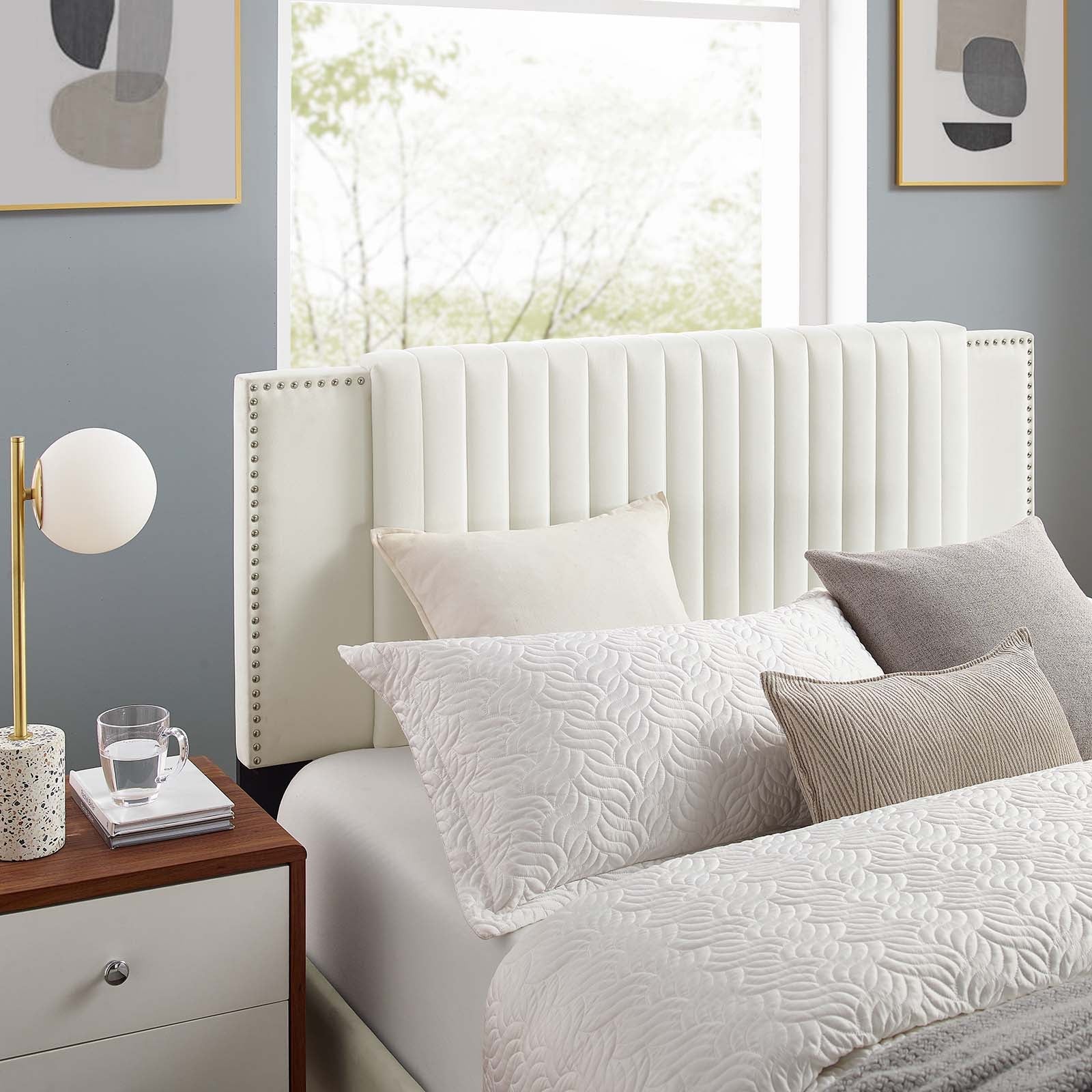 Zahra Channel Tufted Queen Platform Bed