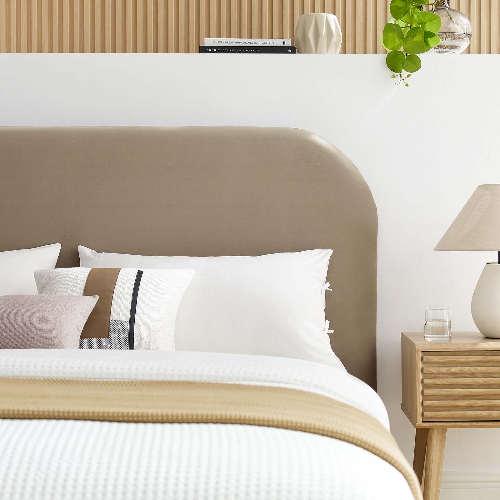 Keynote Performance Velvet Curved Full Platform Bed by Modway