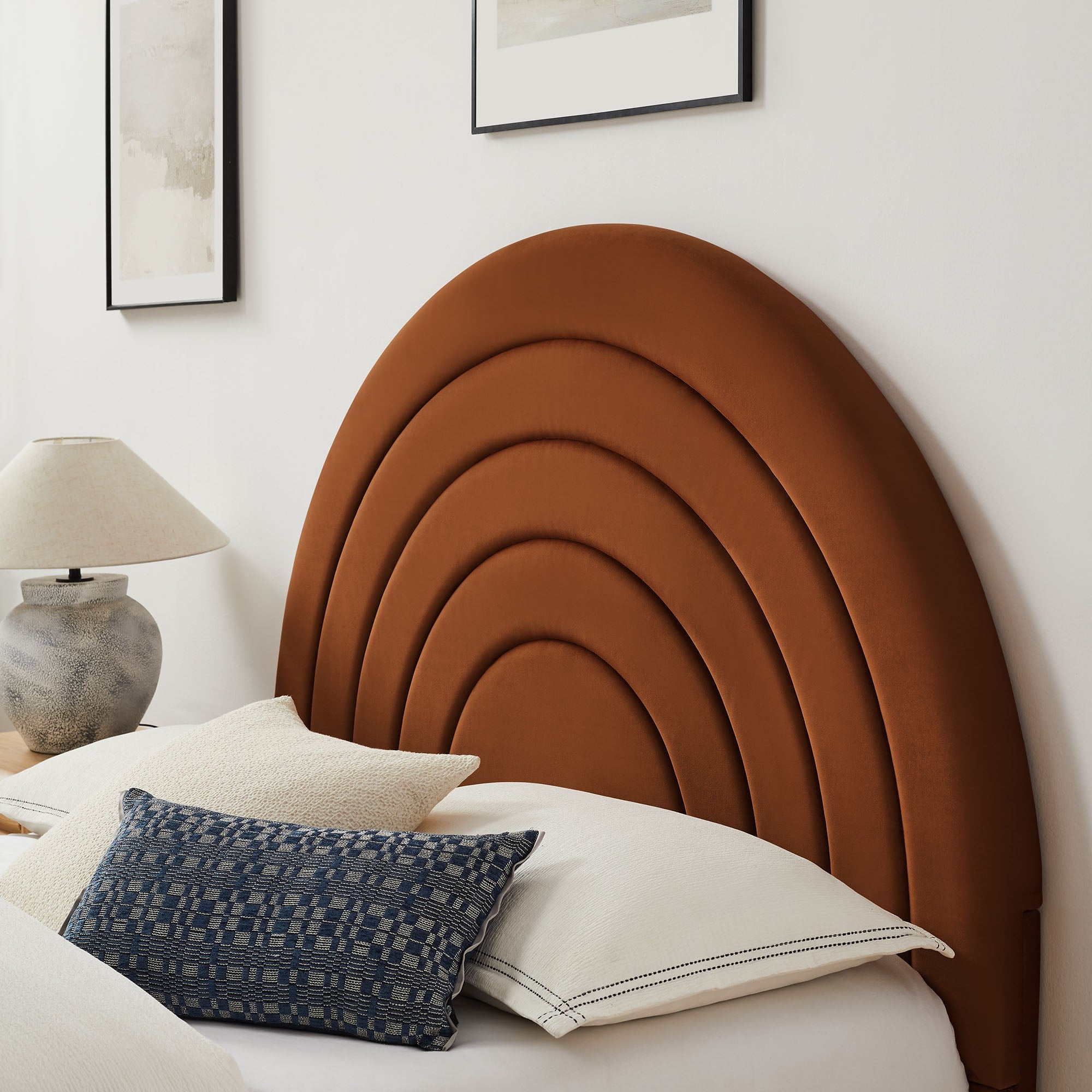 Solana Arched Performance Velvet Queen Platform Bed by Modway