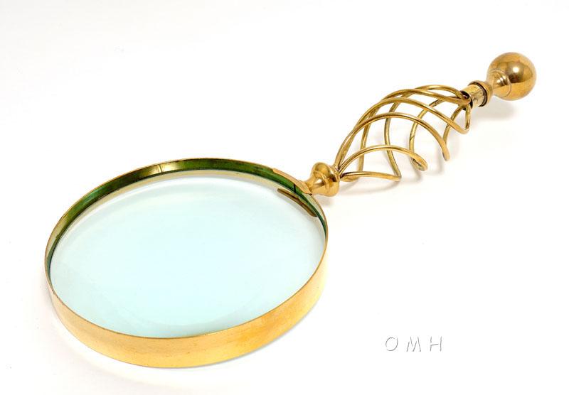 Magnifier in wood box- 5 inches