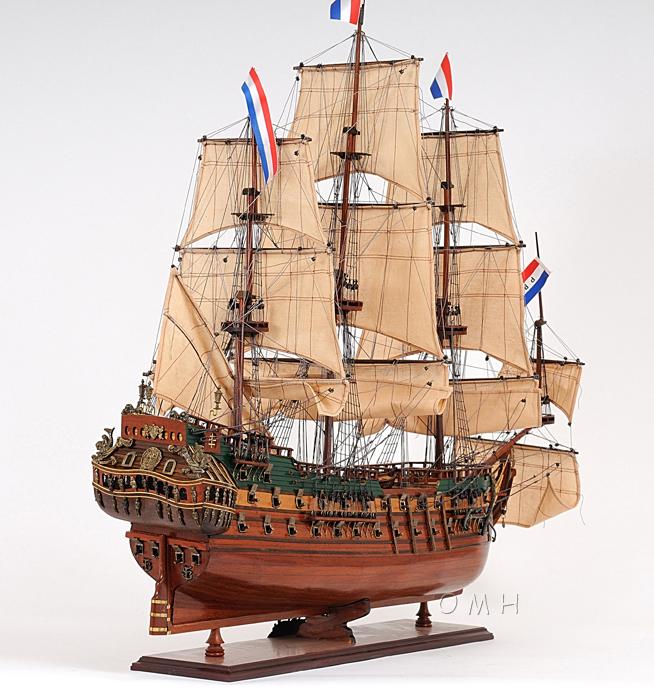 Friesland Medium