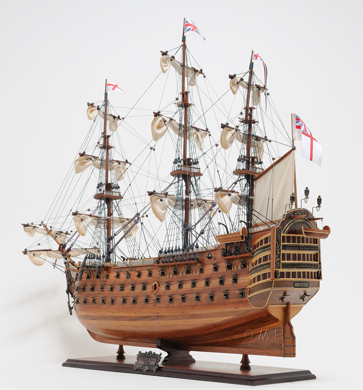 HMS Victory Large With Floor Display Case
