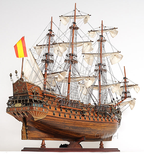 San Felipe Large With Floor Display Case