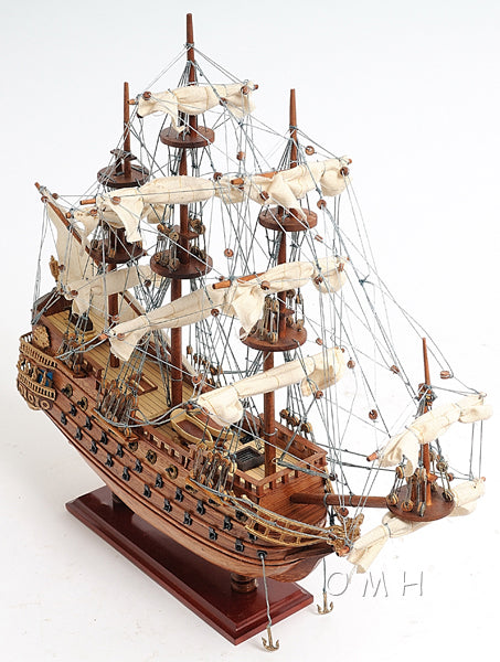 San Felipe Small with Display Case