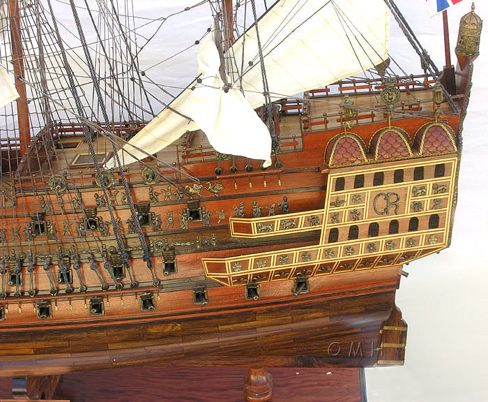 HMS Sovereign of The Seas XL With Display Case No Glass