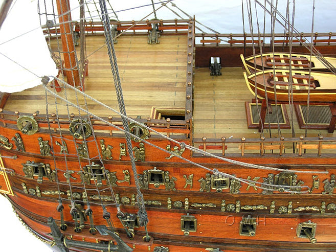 HMS Sovereign of The Seas XL With Display Case No Glass