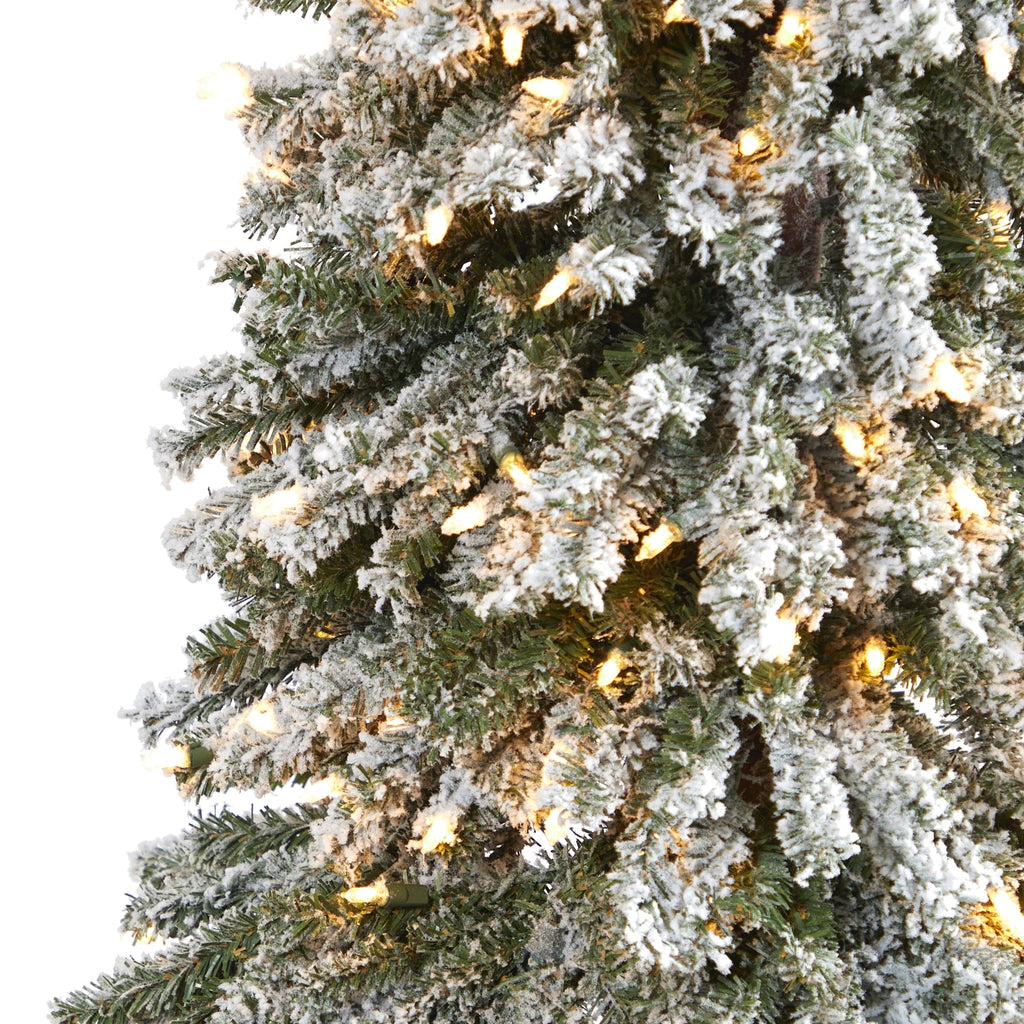 7' Flocked Gr& Alpine Artificial Christmas Tree w/ 400 Clear Lights