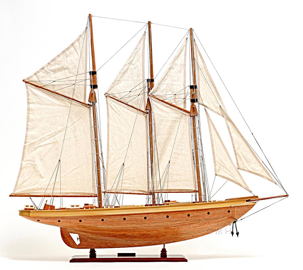 Atlantic Yacht
