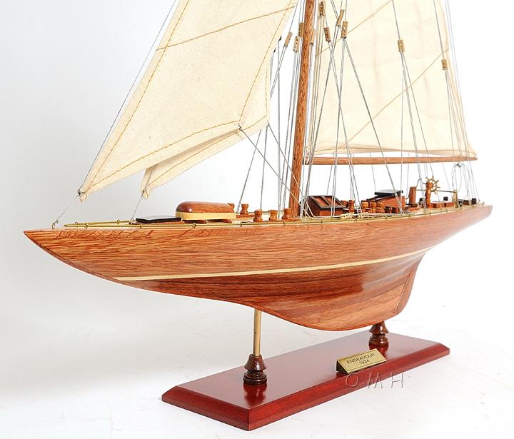 Endeavour Sm