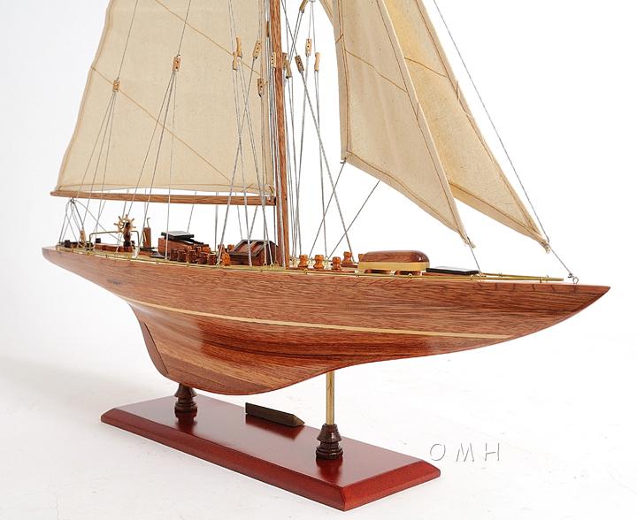 Endeavour Sm