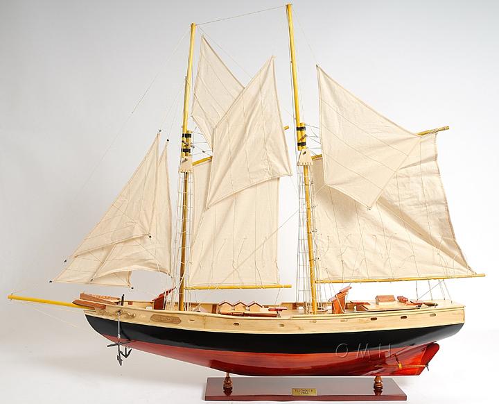 Bluenose II Painted L