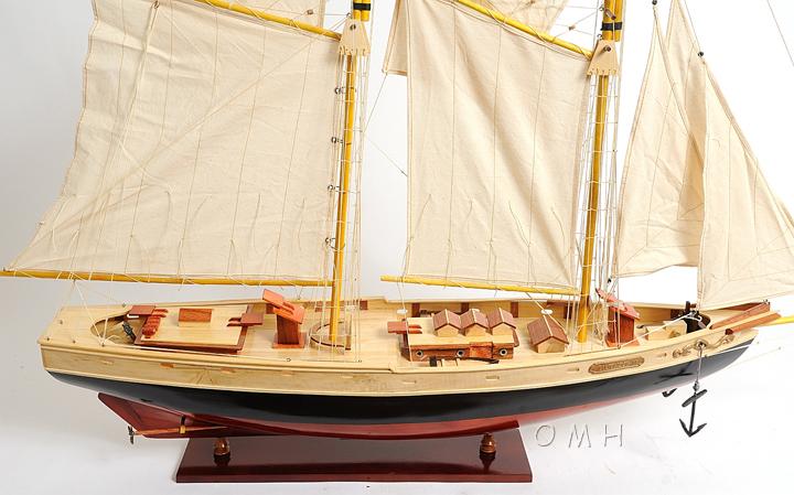 Bluenose II Painted L