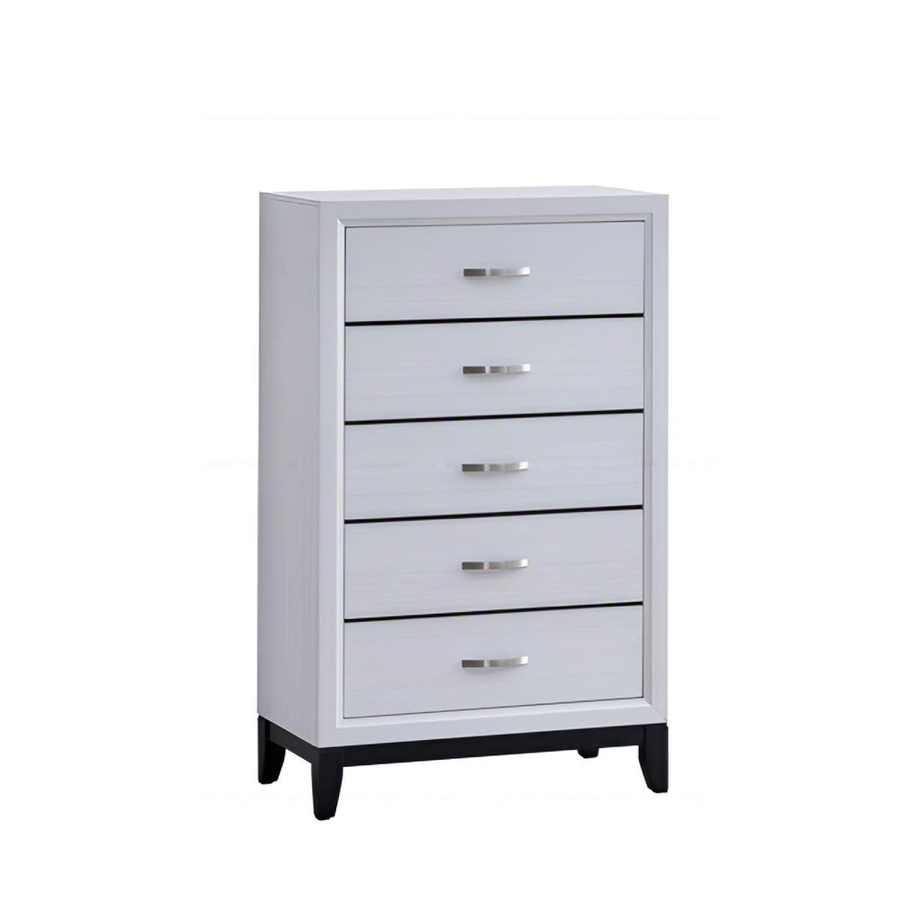 Glasgow - Chest With Ample Storage