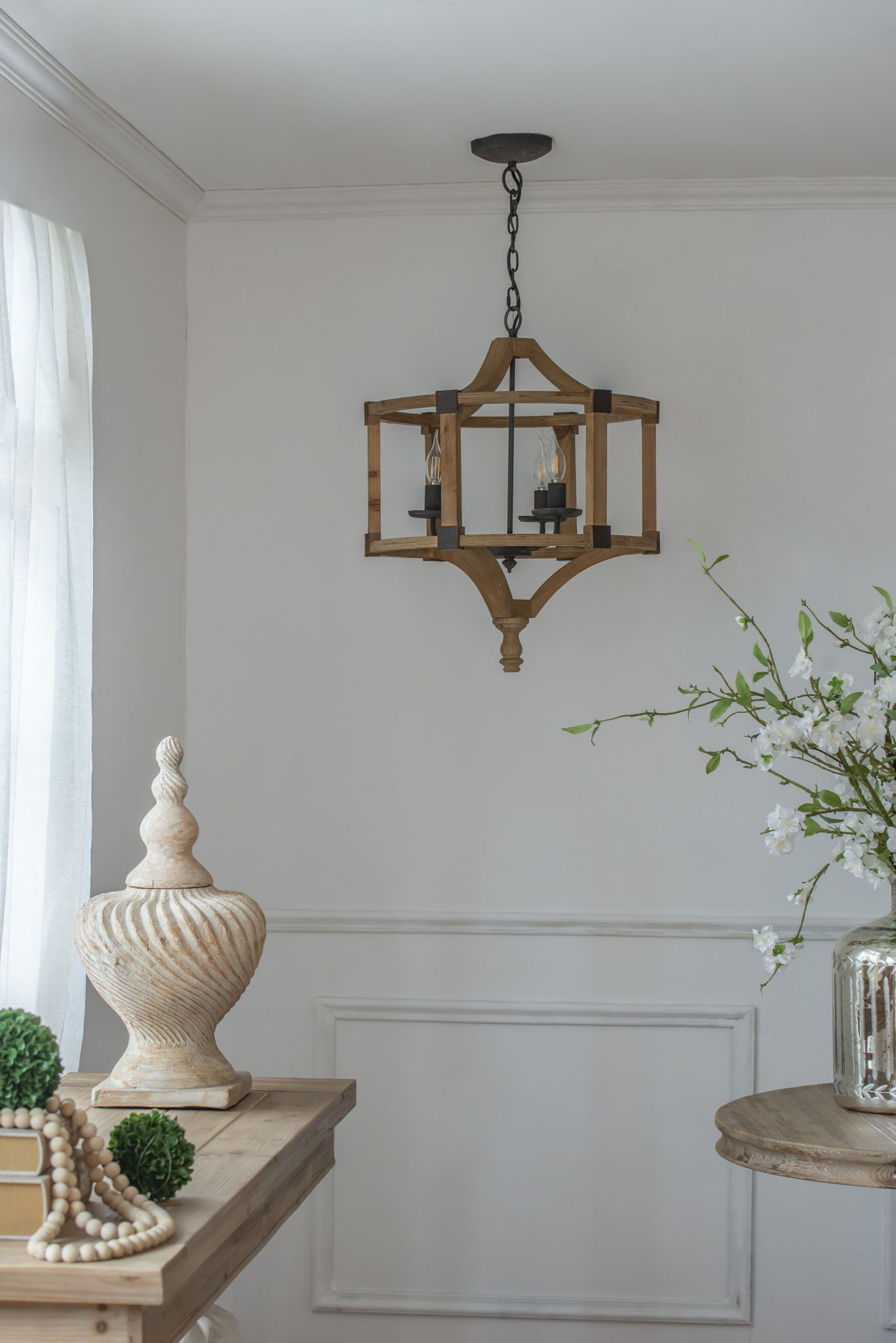 3 Light Wood Drum Chandelier, Hanging Light Fixture With Adjustable Chain For Kitchen, Bulb Not Included - Brown