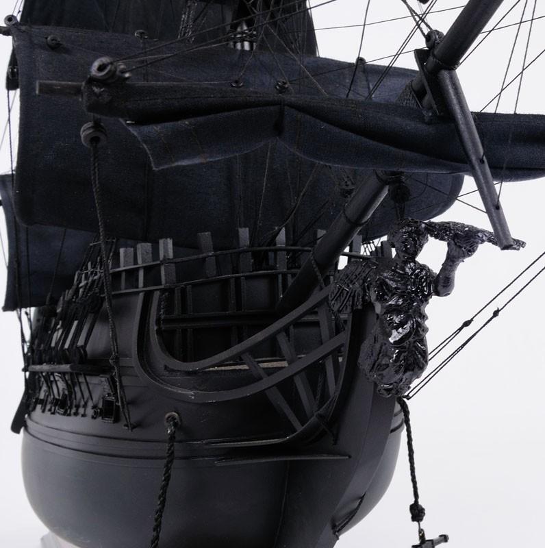 Black Pearl Pirate Ship Medium