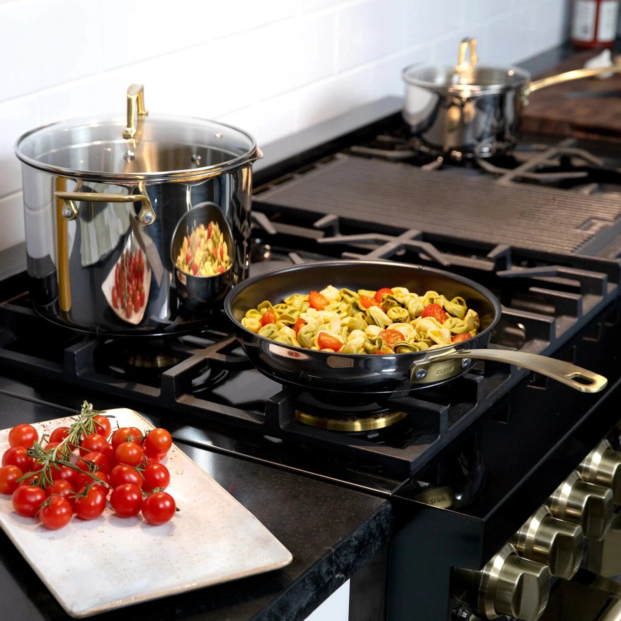 ZLINE 10-Piece Non-Toxic Stainless Steel and Nonstick Ceramic Cookware Set CWSETL-NS-10