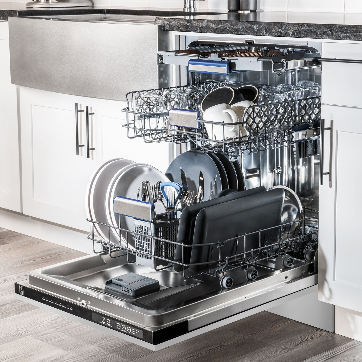 ZLINE 24" Dishwasher in Custom Panel Ready, Stainless Tub, DWV-304-24