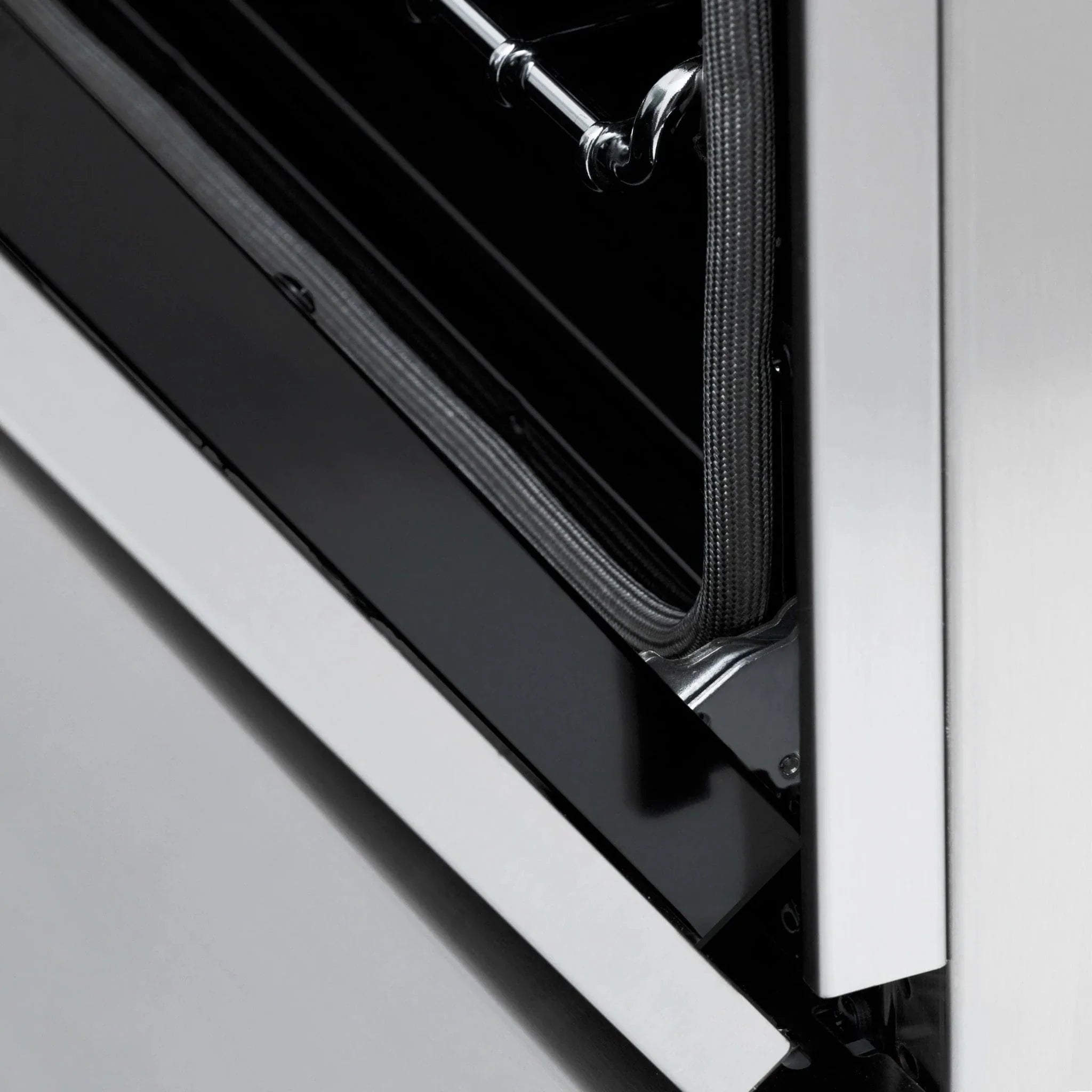 ZLINE 30" Induction Range with a 4 Element Stove and Electric Oven in Stainless Steel RAIND-30