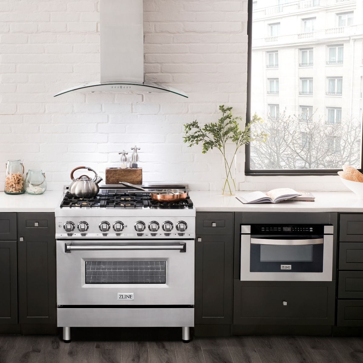 ZLINE 36" Gas Burner/Electric Oven Range, Brass Burners, RA-BR-36