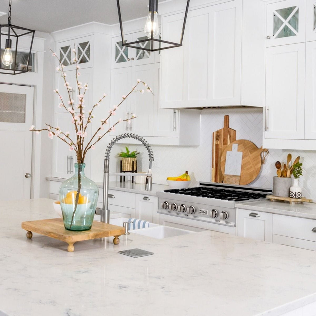 ZLINE 36" Porcelain Rangetop With 6 Gas Brass Burners, RT-BR-36